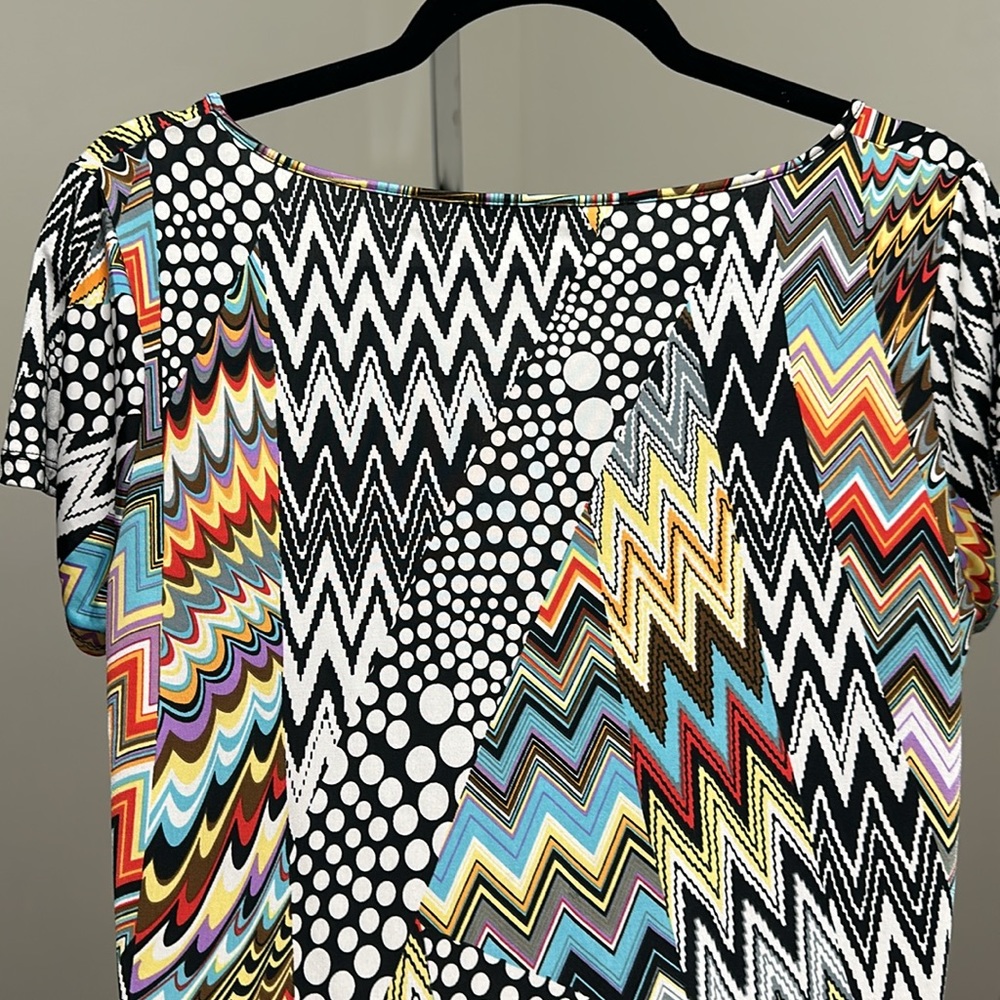 One World Small Multicolor Top. - Picture 7 of 8